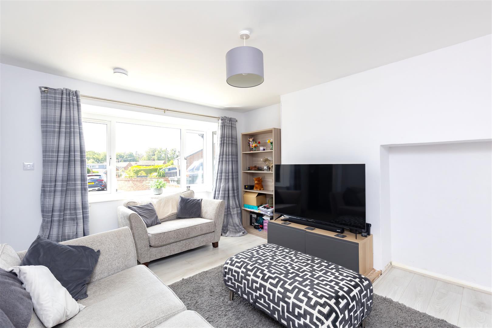 3 bed property in Kirkstall Close, Chorley